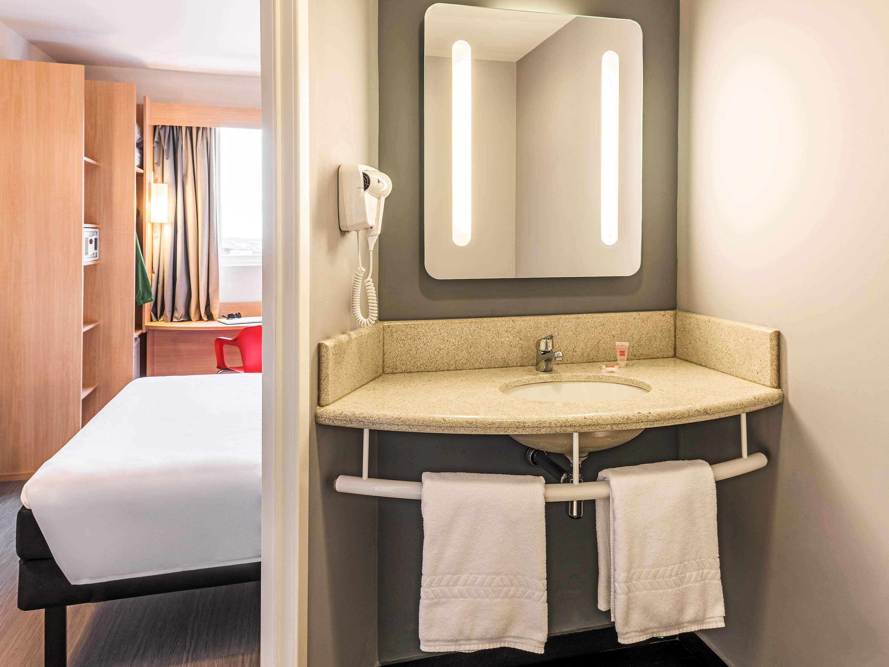 Ibis Chapeco Hotel Eksteriør billede