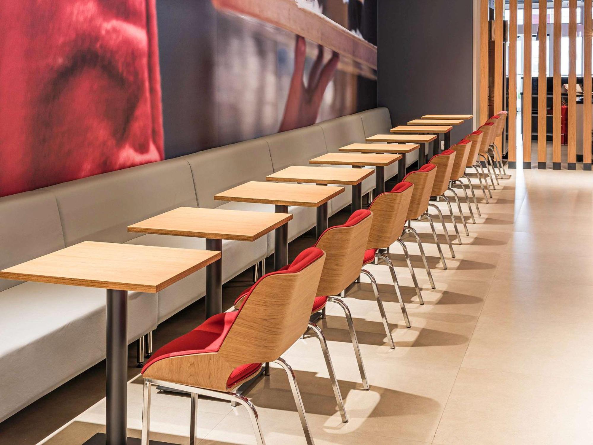 Ibis Chapeco Hotel Eksteriør billede