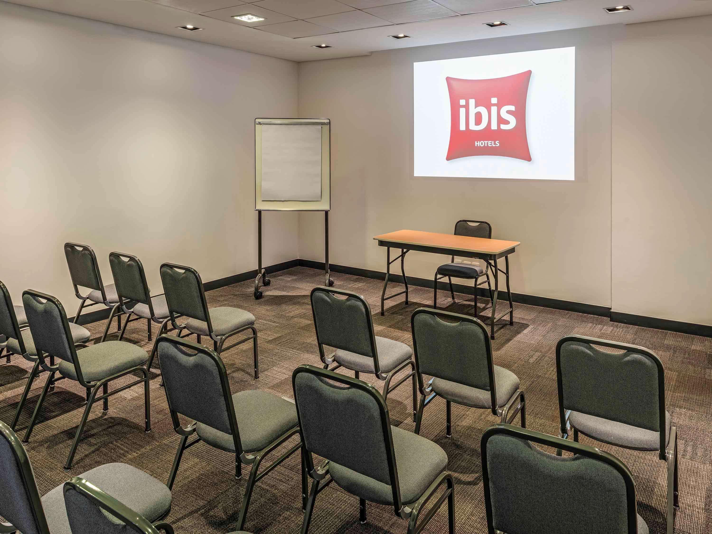 Ibis Chapeco Hotel Eksteriør billede