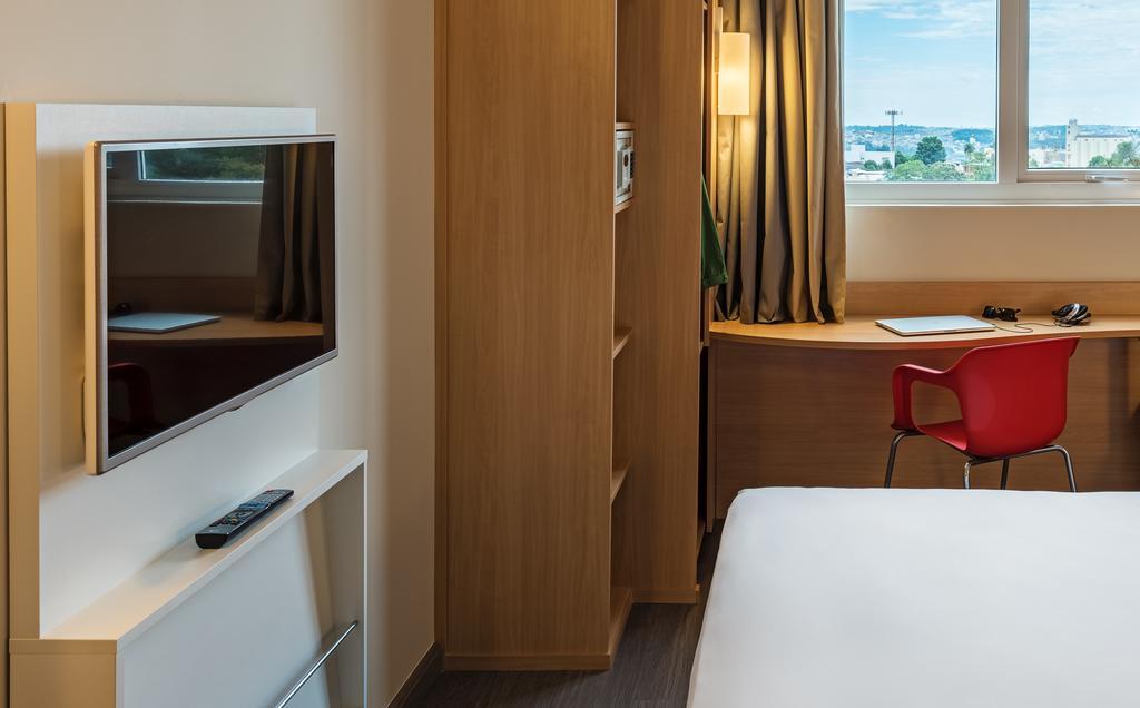 Ibis Chapeco Hotel Værelse billede