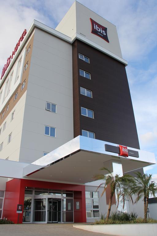 Ibis Chapeco Hotel Eksteriør billede